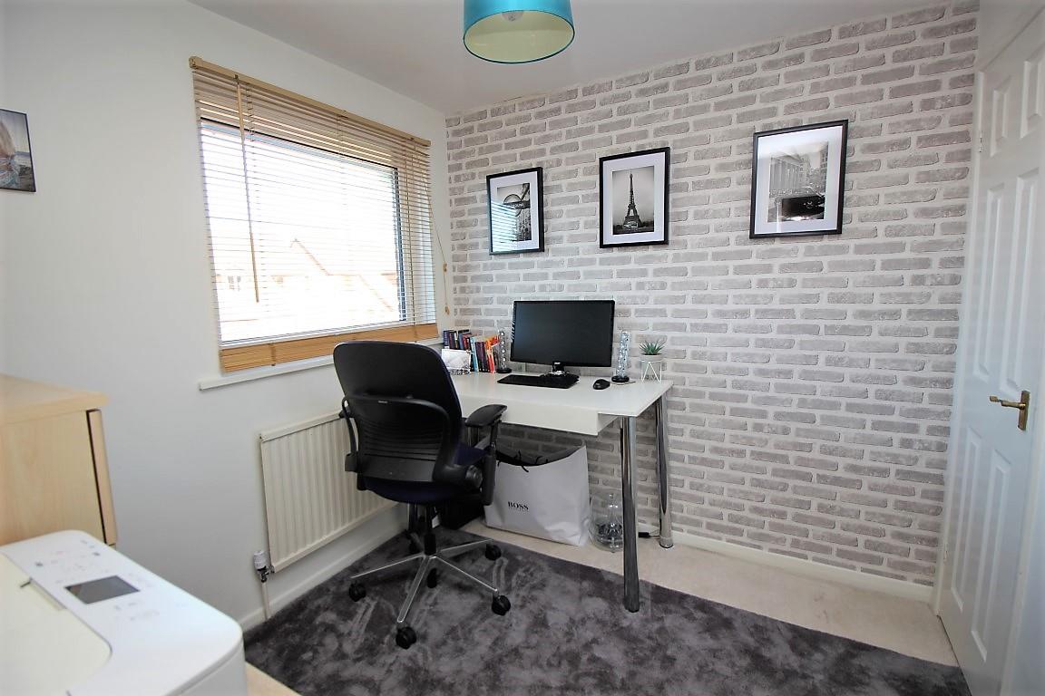 Dunstall Close, Tilehurst, Reading